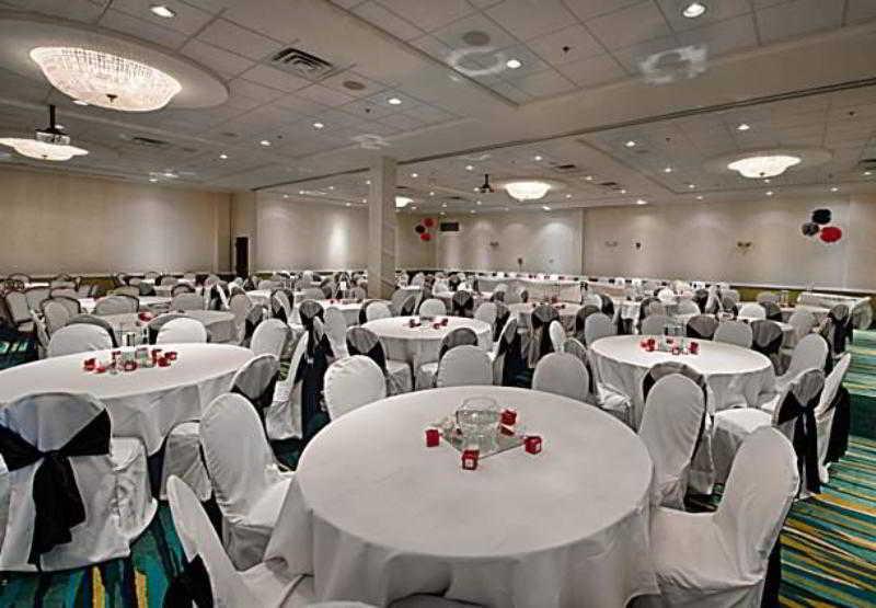 Springhill Suites By Marriott Lawrence Downtown מסעדה תמונה
